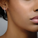 Argola Navete banhado Ouro Branco com Topázios Incolores, 18mm