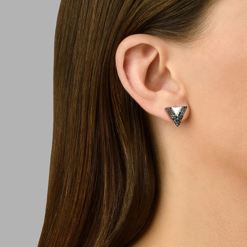 Brinco Vvivi Safira em semiPrata 925 com Safiras Negras